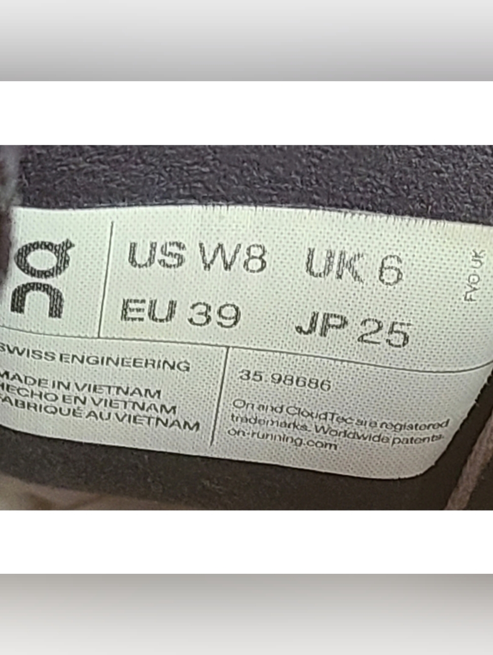 On Running Cloudflow 3 Sz 8 Travel Athleisure Dopamine Dressing Normcore - Picture 4 of 16